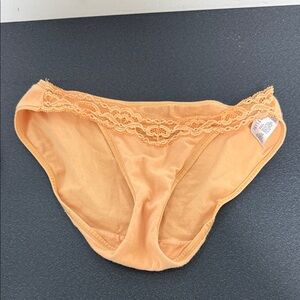 Vassarette Women's Orange Lace Trim Panties